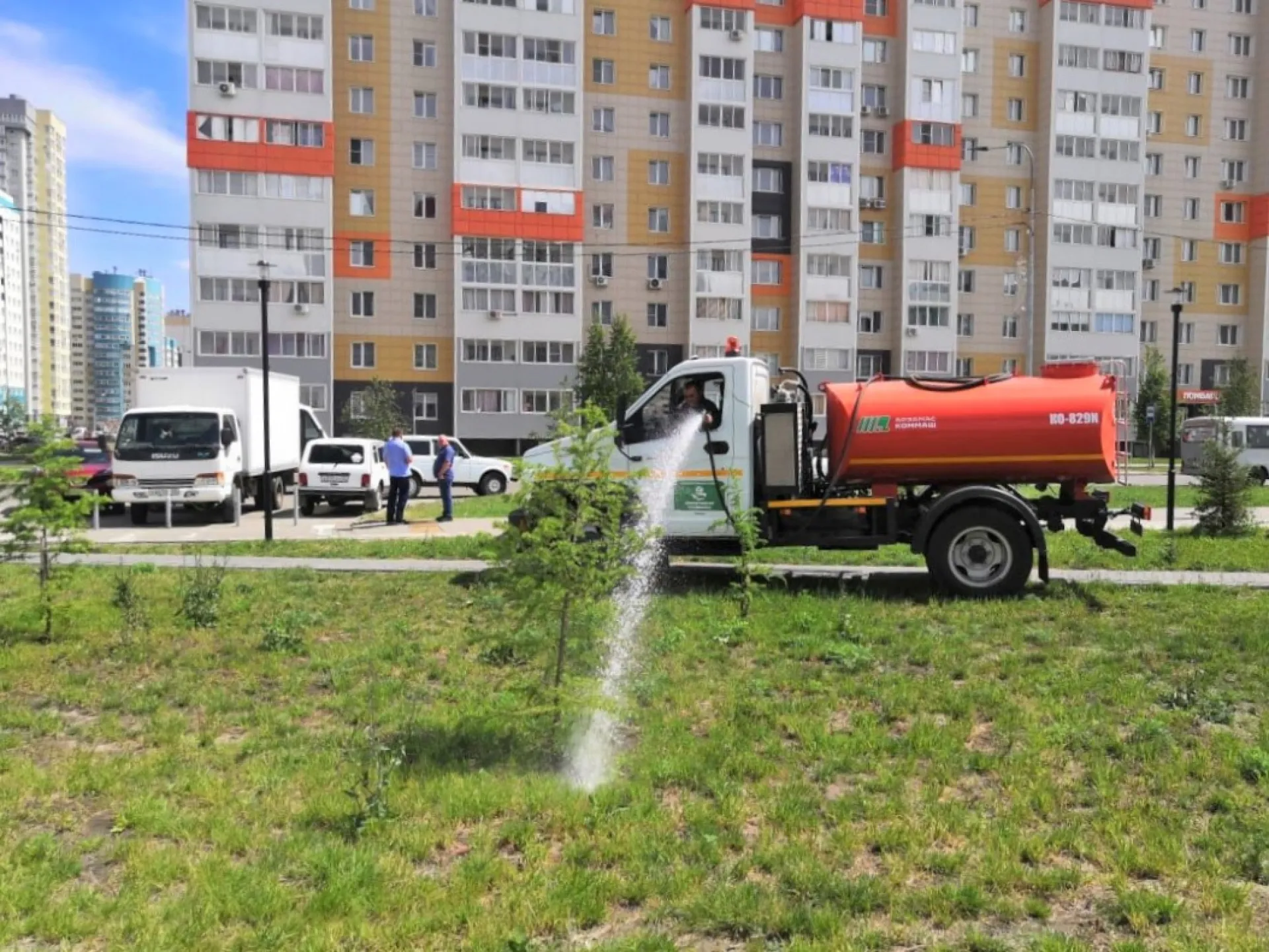 За сквером на улице Сергея Ускова в Барнауле будут следить тщательнее За сквером на улице Сергея Ускова в Барнауле будут следить тщательнее