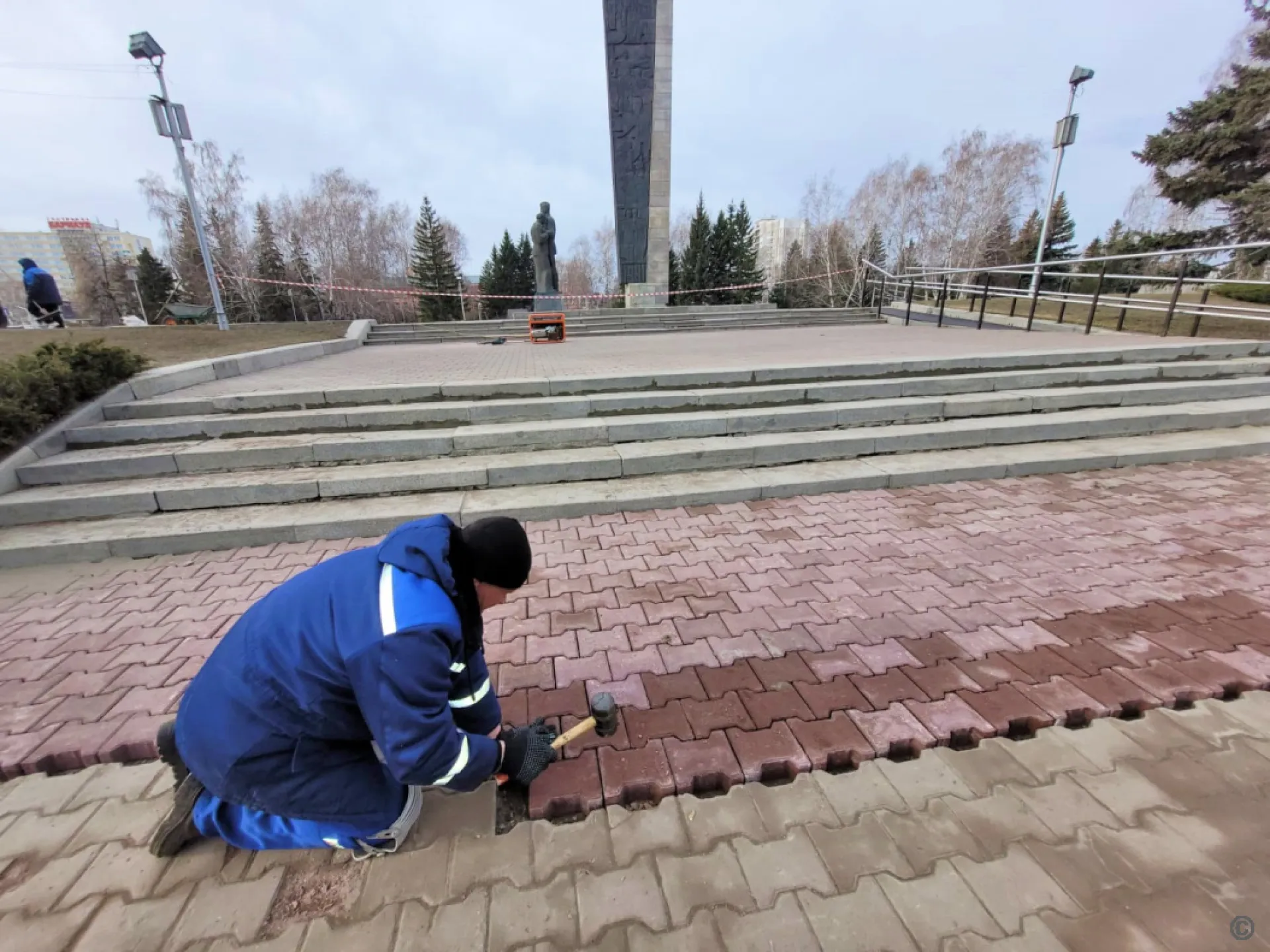 В Барнауле благоустроят памятники, посвящённые Великой Отечественной войне В Барнауле благоустроят памятники, посвящённые Великой Отечественной войне