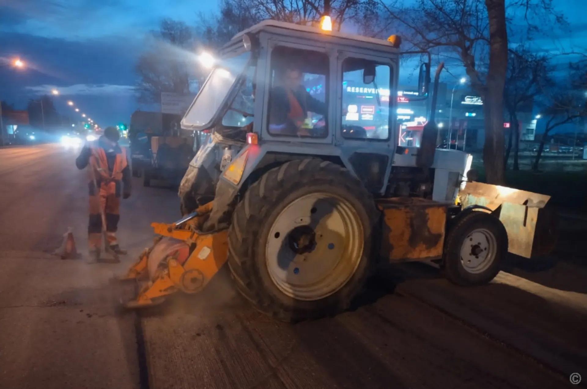 В Барнауле отремонтировали дороги на оживлённых городских улицах В Барнауле отремонтировали дороги на оживлённых городских улицах