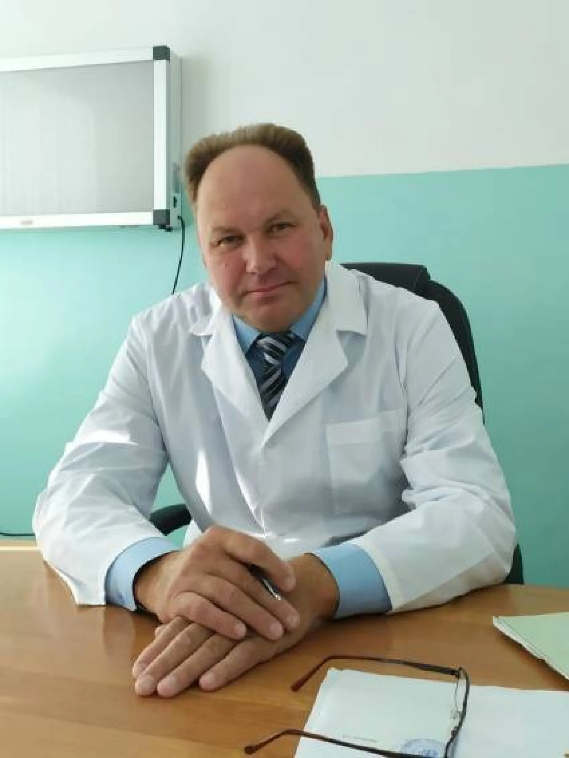 Алтайский медик стал победителем всероссийского конкурса в номинации «Лучший сельский врач» Алтайский медик стал победителем всероссийского конкурса в номинации «Лучший сельский врач»