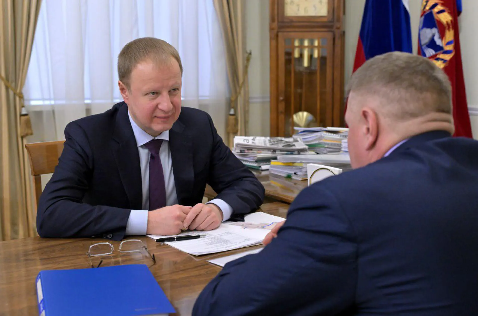 Планами по воссозданию дома Валерия Золотухина поделился глава Быстроистокского района с губернатором Планами по воссозданию дома Валерия Золотухина поделился глава Быстроистокского района с губернатором