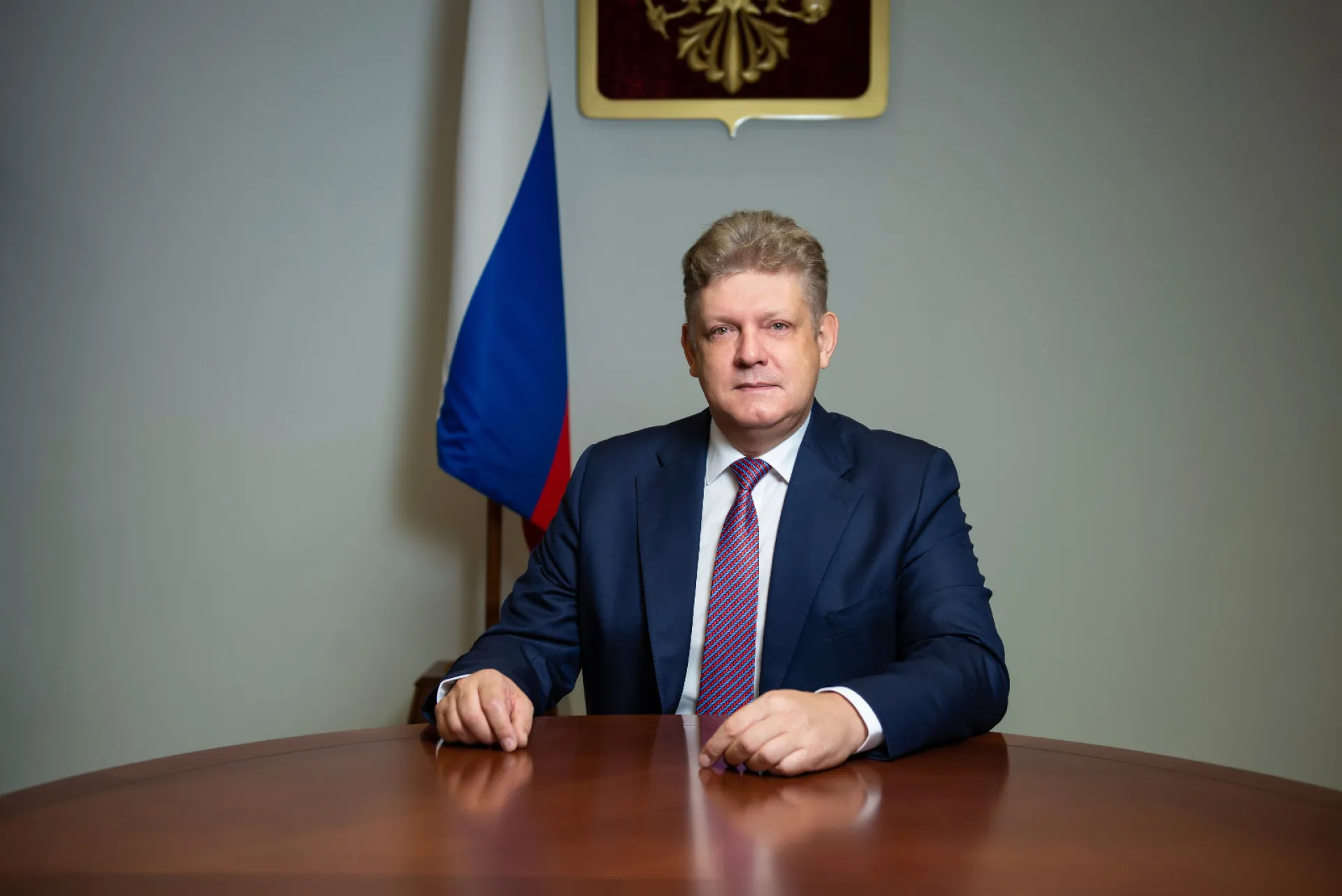 Полномочный представитель президента РФ в Сибирском федеральном округе Анатолий Серышев поздравил жителей Алтайского края с Днём пограничника Полномочный представитель президента РФ в Сибирском федеральном округе Анатолий Серышев поздравил жителей Алтайского края с Днём пограничника