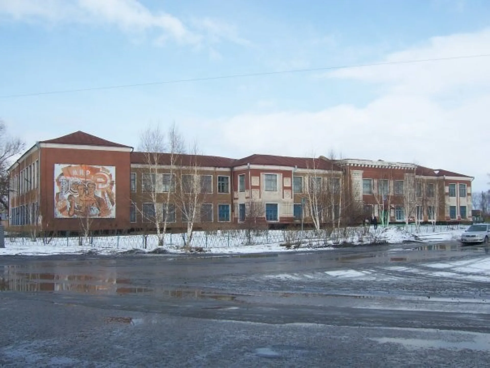 Прокуратура начала проверку по факту обрушения кладки стены в школе Камня-на-Оби Прокуратура начала проверку по факту обрушения кладки стены в школе Камня-на-Оби