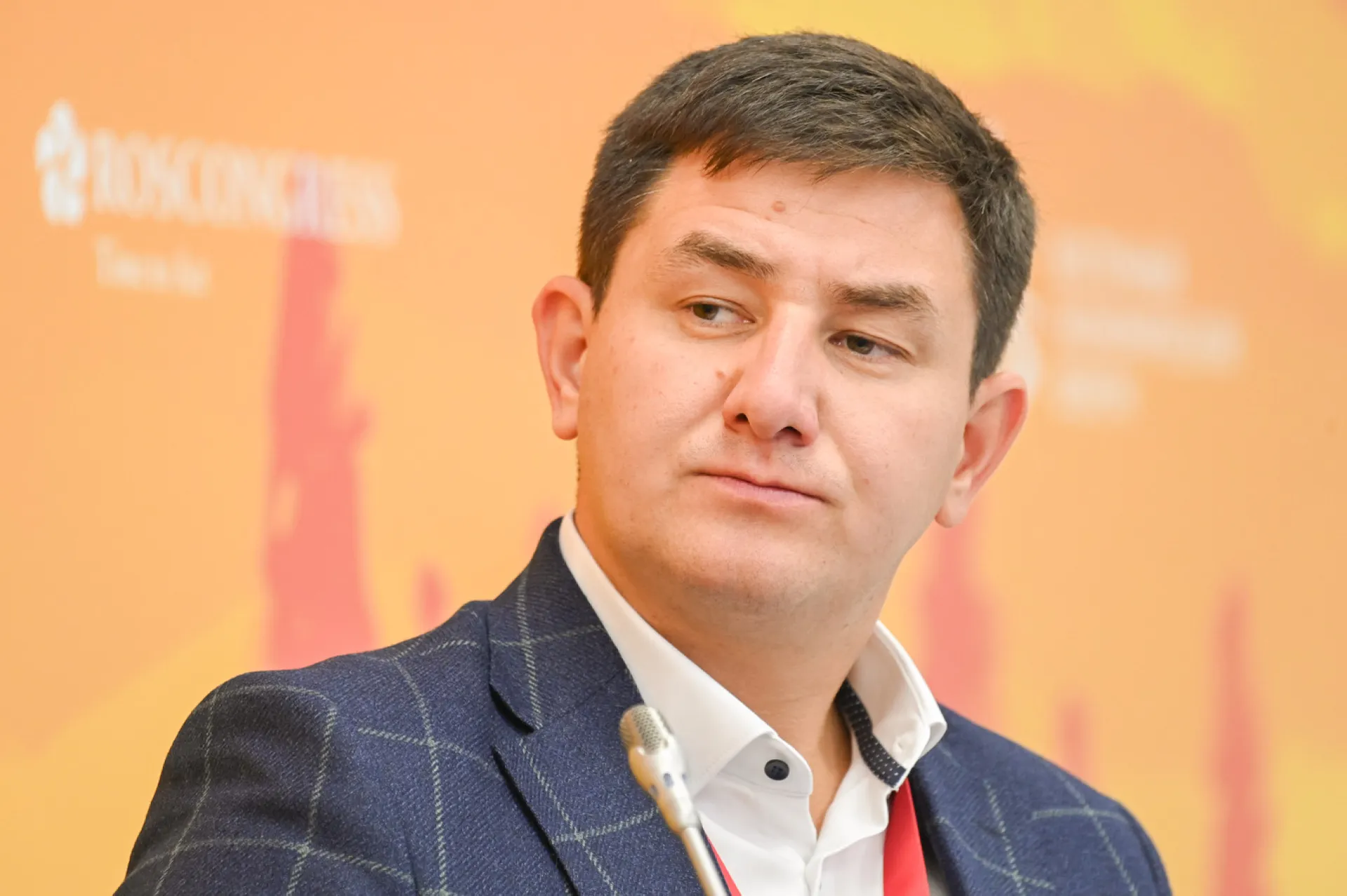 Основатель крупных барнаульских сообществ Алексей Курелёнок выступил на Восточном экономическом форуме Основатель крупных барнаульских сообществ Алексей Курелёнок выступил на Восточном экономическом форуме