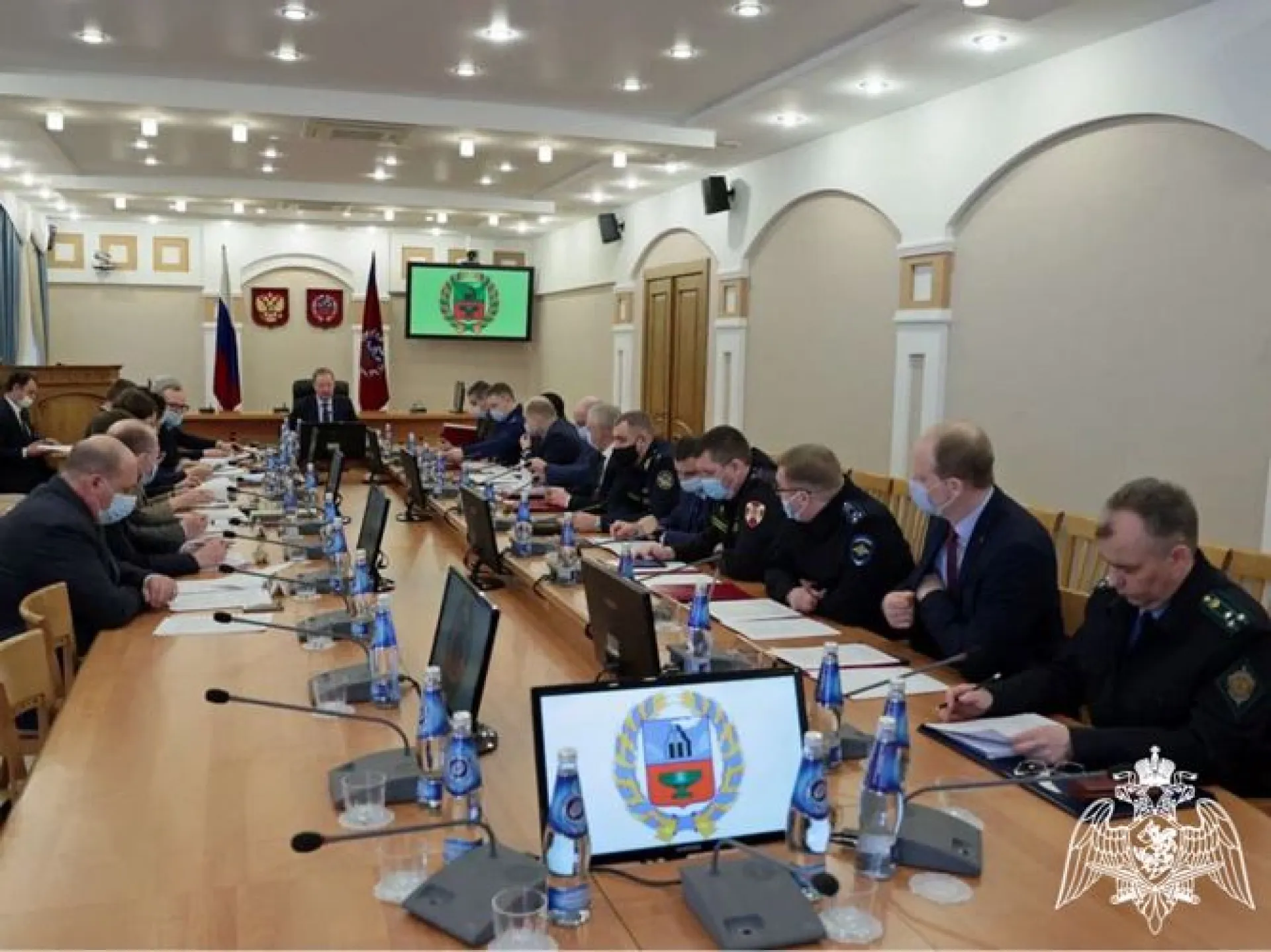 В Алтайском крае усилят безопасность школ и детских садов В Алтайском крае усилят безопасность школ и детских садов
