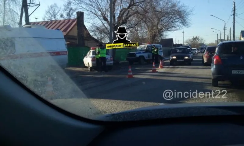 Полицейские проводят проверку по факту гибели ребёнка в ДТП