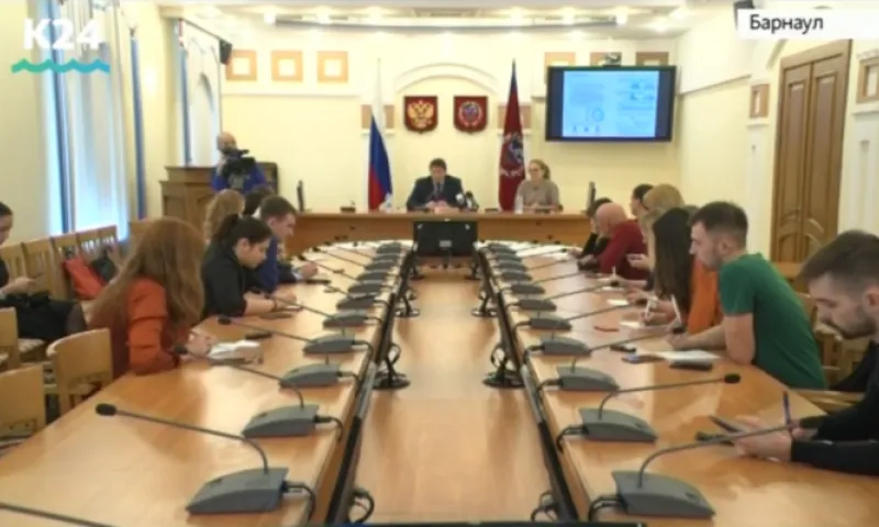 Более 5 млрд рублей направят на обновление дорог в Алтайском крае