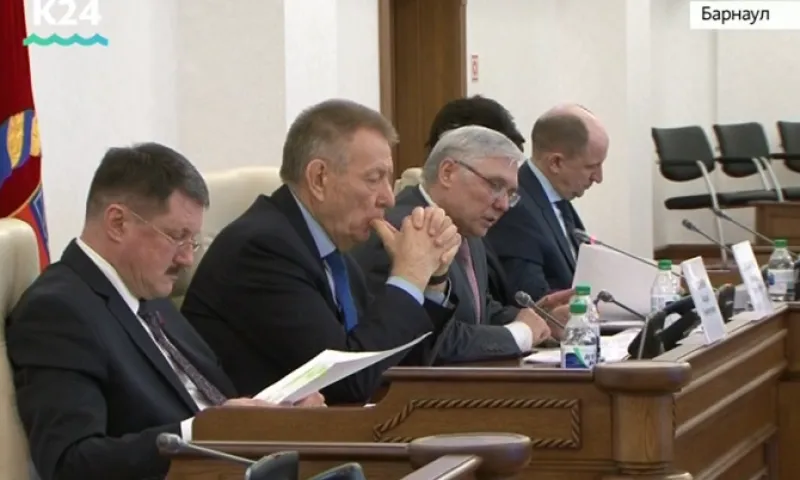 Депутаты АКЗС рассмотрят запрет продажи вейпов несовершеннолетним