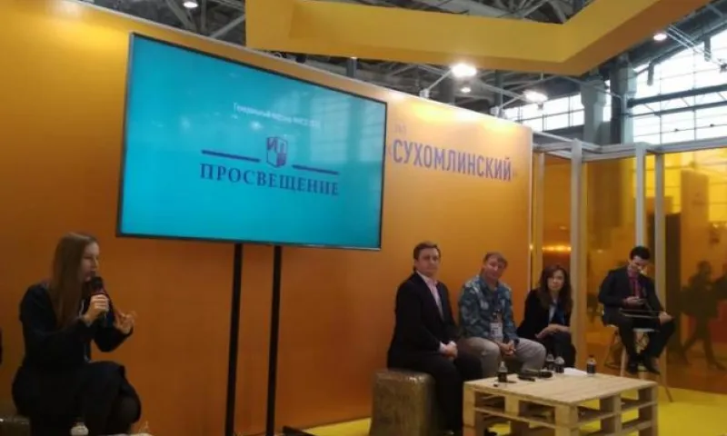 Участникам региональной сессии «Час Алтайского края» в Москве рассказали об инициативах Виктора Томенко в сфере образования