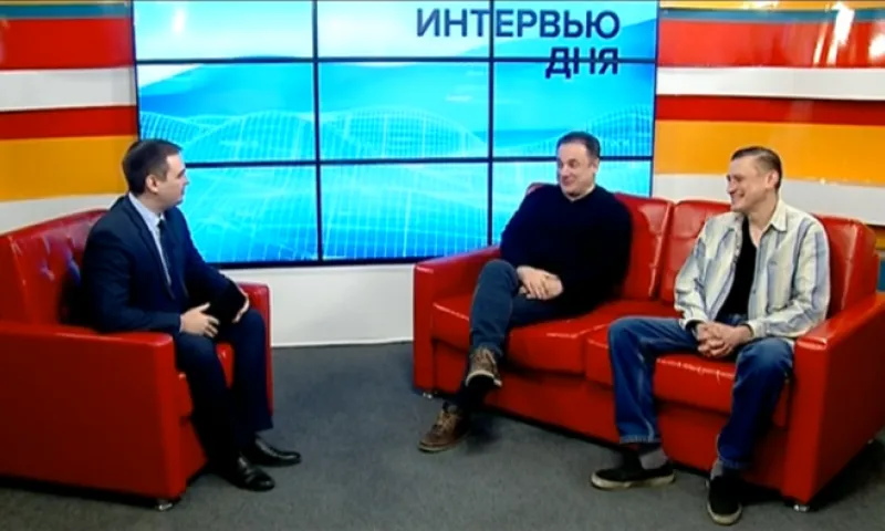 Петр Винс и Дмитрий Никулин: смехотренинг «Смеяться будь готов» пройдет в Барнауле