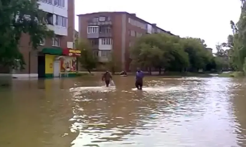 Противопаводковые учения МЧС прошли в Бийске
