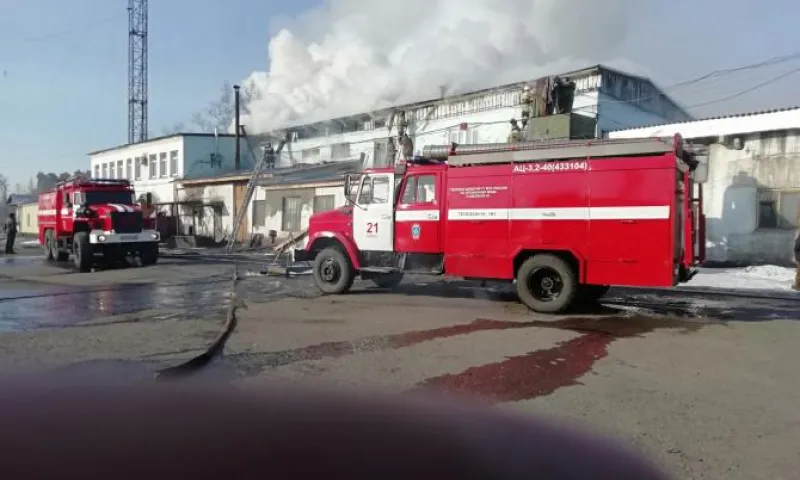 Пожар произошёл в здании речного порта в Бийске 