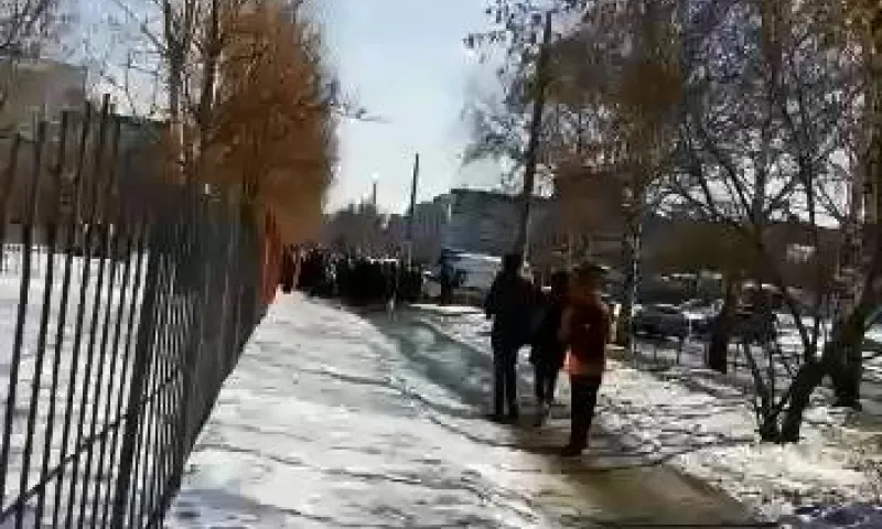 Учеников одной из школ эвакуировали в Барнауле