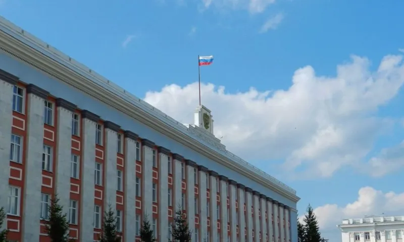 Великобритания ввела санкции против губернатора Алтайского края