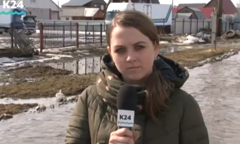 Вода затопила улицы во Власихе 