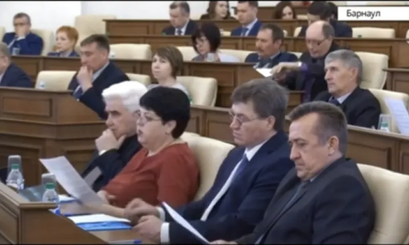 Совет по взаимодействию АКЗС с представительными органами муниципальных образований прошёл в Барнауле 